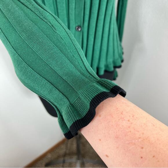 Ann Taylor Cardigan Kelly Green Ribbed Ruffle Lettuce Hem Sleeve Knit Sweater - Picture 5 of 5